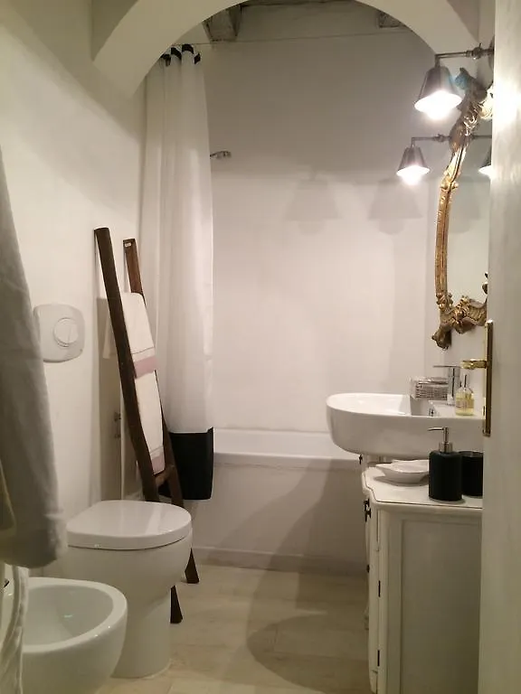 *** Bed & Breakfast Bed and Breakfast Le Stanze del Cardinale Pavia Italia